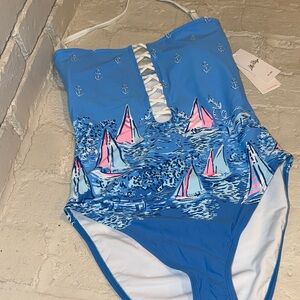 Lilly Pulitzer one piece swimsuit beautiful great for spring break! Size 12